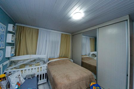 Suíte de casa para alugar com 3 quartos, 300m² em Vila Ema, São Paulo