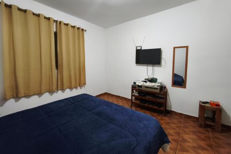 Casa à venda com 171m², 3 quartos e 6 vagasQuarto 2