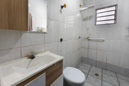 Casa à venda com 171m², 3 quartos e 6 vagasBanheiro Social