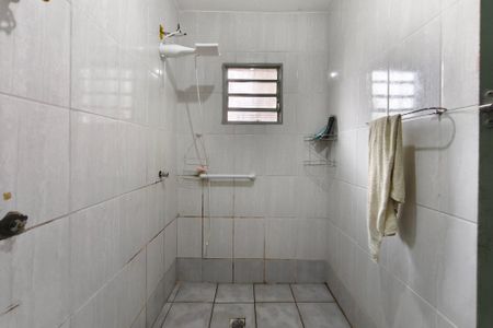 Casa à venda com 171m², 3 quartos e 6 vagas Casa à venda com 171m², 3 quartos e 6 vagasBanheiro Social