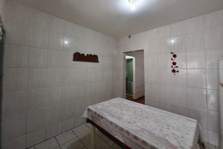 Casa à venda com 171m², 3 quartos e 6 vagasCopa