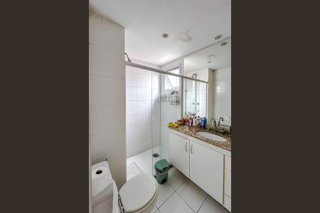 Apartamento à venda com 127m², 4 quartos e 2 vagasBanheiro da Suíte 2