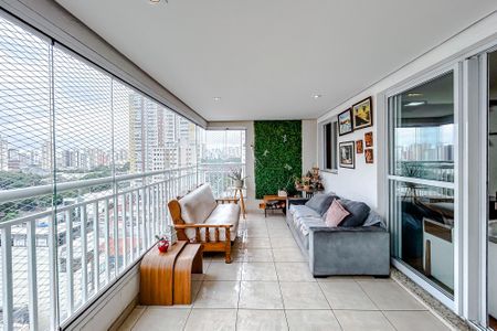 Apartamento à venda com 127m², 4 quartos e 2 vagasVaranda da Sala