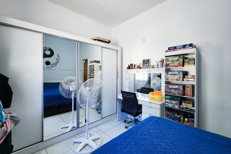 Casa à venda com 450m², 5 quartos e 3 vagas Casa à venda com 450m², 5 quartos e 3 vagasSuíte