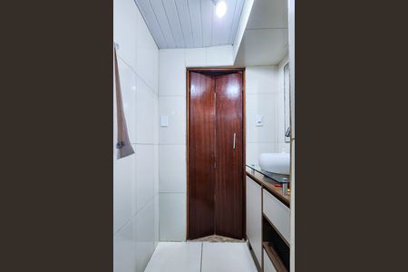 Casa à venda com 450m², 5 quartos e 3 vagas Casa à venda com 450m², 5 quartos e 3 vagasBanheiro da Suíte