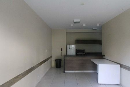 Apartamento para alugar com 51m², 2 quartos e 1 vaga Apartamento para alugar com 51m², 2 quartos e 1 vagaÁrea comum - Salão de festas