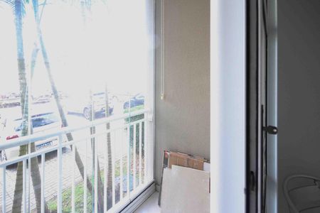 Apartamento para alugar com 51m², 2 quartos e 1 vaga Apartamento para alugar com 51m², 2 quartos e 1 vagaVaranda