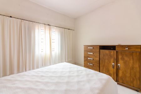 Casa à venda com 250m², 6 quartos e 3 vagasQuarto 7