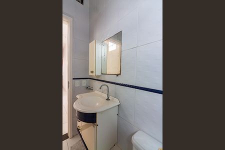 Casa à venda com 250m², 6 quartos e 3 vagasBanheiro 