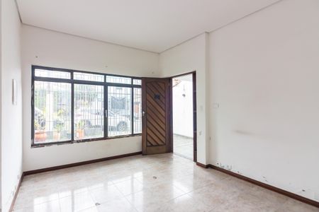 Sala  de casa à venda com 6 quartos, 250m² em Km 18, Osasco