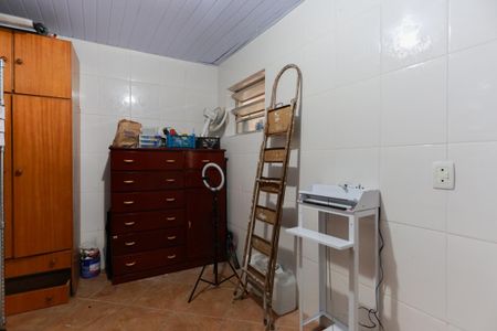 Casa à venda com 200m², 3 quartos e 3 vagasDepósito da garagem