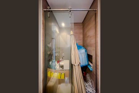 Casa à venda com 260m², 4 quartos e 3 vagas Casa à venda com 260m², 4 quartos e 3 vagasBanheiro da Suíte