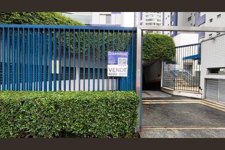 Studio à venda com 86m², 2 quartos e 2 vagasFachada + Plaquinha