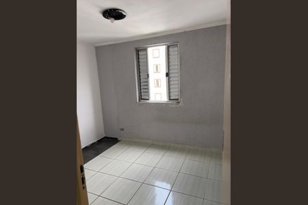 Quarto de apartamento para alugar com 2 quartos, 49m² em Jardim do Castelo, Ferraz de Vasconcelos
