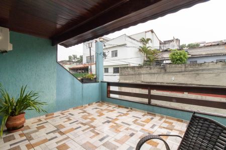 Casa à venda com 240m², 4 quartos e 2 vagasVaranda da Suíte