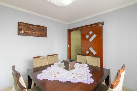 Casa à venda com 240m², 4 quartos e 2 vagasSala de Jantar