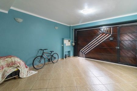 Casa à venda com 240m², 4 quartos e 2 vagasGaragem