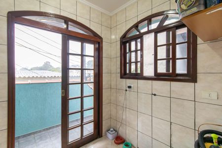 Casa à venda com 240m², 4 quartos e 2 vagasArea de Serviço 