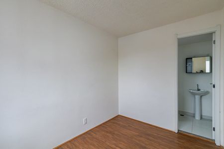 Quarto de apartamento para alugar com 1 quarto, 26m² em Parque Industrial Tomas Edson, São Paulo