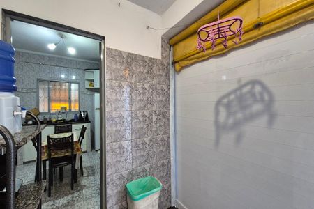 Casa à venda com 85m², 2 quartos e 1 vagaÁrea de Serviço