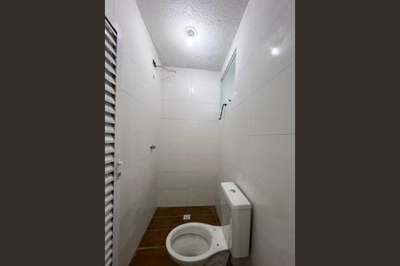 Casa para alugar com 100m², 2 quartos e 1 vagaBanheiro da Suíte