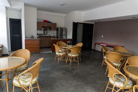 Apartamento à venda com 53m², 2 quartos e 1 vaga Apartamento à venda com 53m², 2 quartos e 1 vagaÁrea comum - Salão de festas