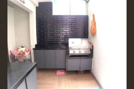 Casa de condomínio à venda com 79m², 2 quartos e 2 vagas Casa de condomínio à venda com 79m², 2 quartos e 2 vagasVaranda