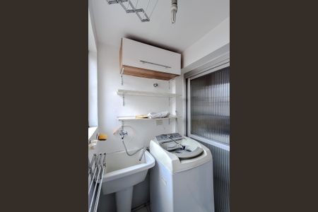 Apartamento à venda com 72m², 2 quartos e 1 vagaÁrea de Serviço