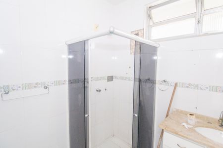 Apartamento à venda com 81m², 2 quartos e 1 vagaBanheiro
