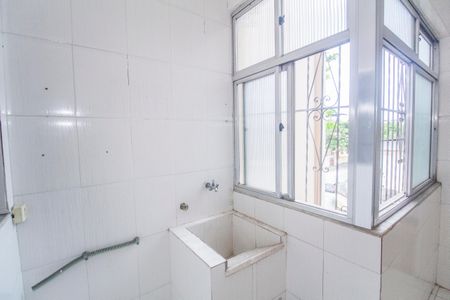 Apartamento à venda com 81m², 2 quartos e 1 vagaCozinha e Área de Serviço