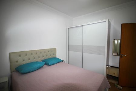 Casa de condomínio para alugar com 269m², 4 quartos e 2 vagas