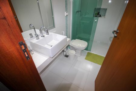 Casa de condomínio para alugar com 269m², 4 quartos e 2 vagas