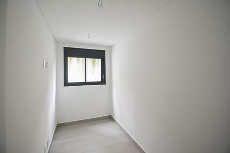 Apartamento à venda com 42m², 2 quartos e 1 vaga Apartamento à venda com 42m², 2 quartos e 1 vagaQuarto