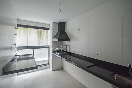 Apartamento à venda com 42m², 2 quartos e 1 vaga Apartamento à venda com 42m², 2 quartos e 1 vagaCozinha e Área de Serviço