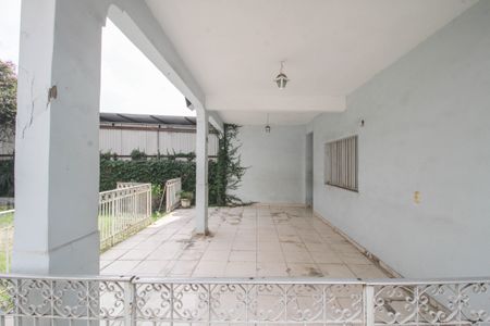 Casa para alugar com 200m², 2 quartos e 2 vagasVaranda