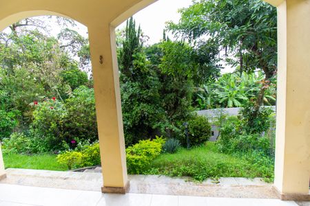 Casa à venda com 800m², 2 quartos e 4 vagas