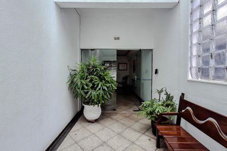 Apartamento à venda com 72m², 2 quartos e 1 vagaÁrea comum