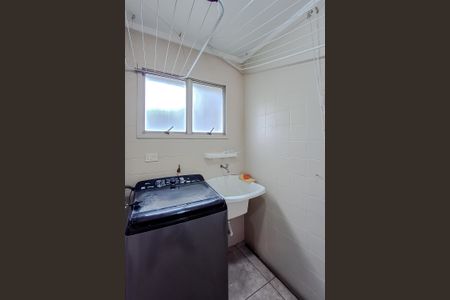 Apartamento à venda com 72m², 2 quartos e 1 vagaÁrea de Serviço