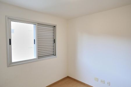 Apartamento para alugar com 65m², 2 quartos e 2 vagas Apartamento para alugar com 65m², 2 quartos e 2 vagasQuarto