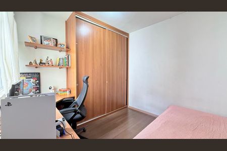Apartamento à venda com 66m², 2 quartos e 1 vaga