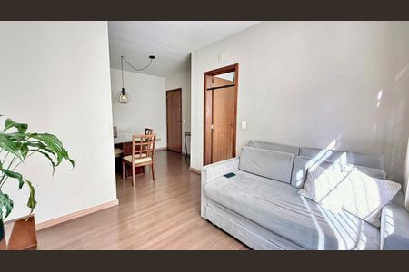 Apartamento à venda com 2 quartos, 66m² em Santa Efigênia, Belo Horizonte