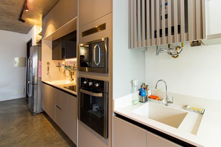 Apartamento à venda com 70m², 1 quarto e 2 vagasCozinha / Área de Serviço