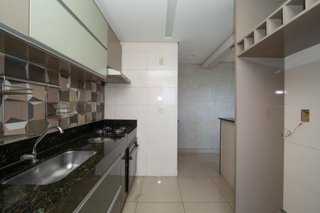 Apartamento à venda com 57m², 2 quartos e 2 vagasCOZINHA