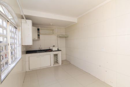 Casa para alugar com 200m², 2 quartos e 2 vagas Casa para alugar com 200m², 2 quartos e 2 vagasCozinha