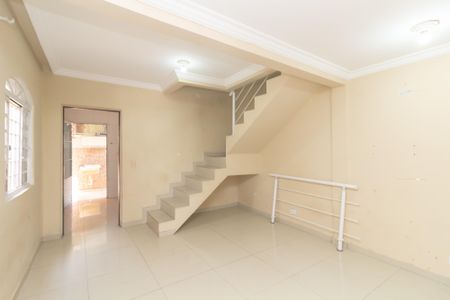 Sala de casa para alugar com 2 quartos, 200m² em Jardim Lideranca, São Paulo