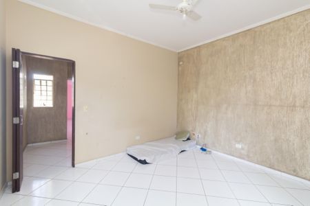 Casa para alugar com 200m², 2 quartos e 2 vagas Casa para alugar com 200m², 2 quartos e 2 vagasSuíte 1