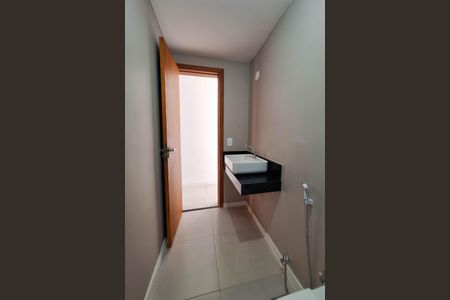 Apartamento para alugar com 70m², 2 quartos e 1 vagaBanheiro