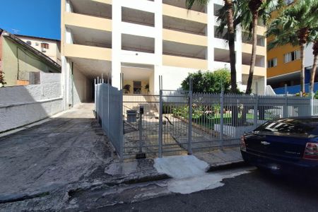 Apartamento para alugar com 70m², 2 quartos e 1 vagaFachada