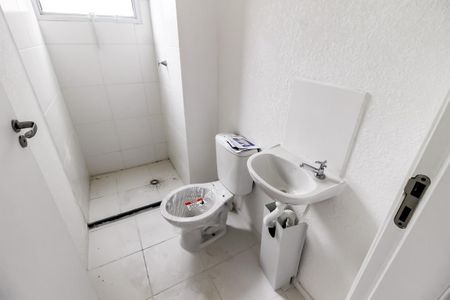 Banheiro de apartamento à venda com 2 quartos, 42m² em Jardim Maria Duarte, São Paulo