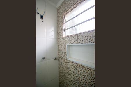 Casa de condomínio para alugar com 83m², 2 quartos e 2 vagasBanheiro